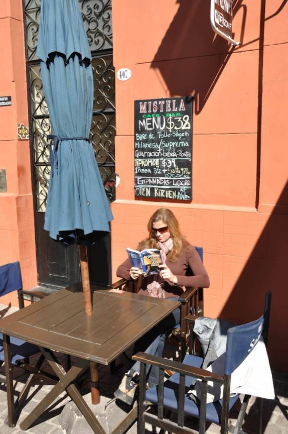 Lanche com leitura, em Salta - Argentina